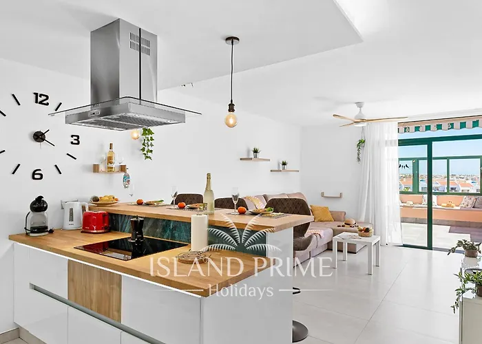 Sea Views And Heated Pool In Golf Del Sur Tlp512 San Miguel de Abona